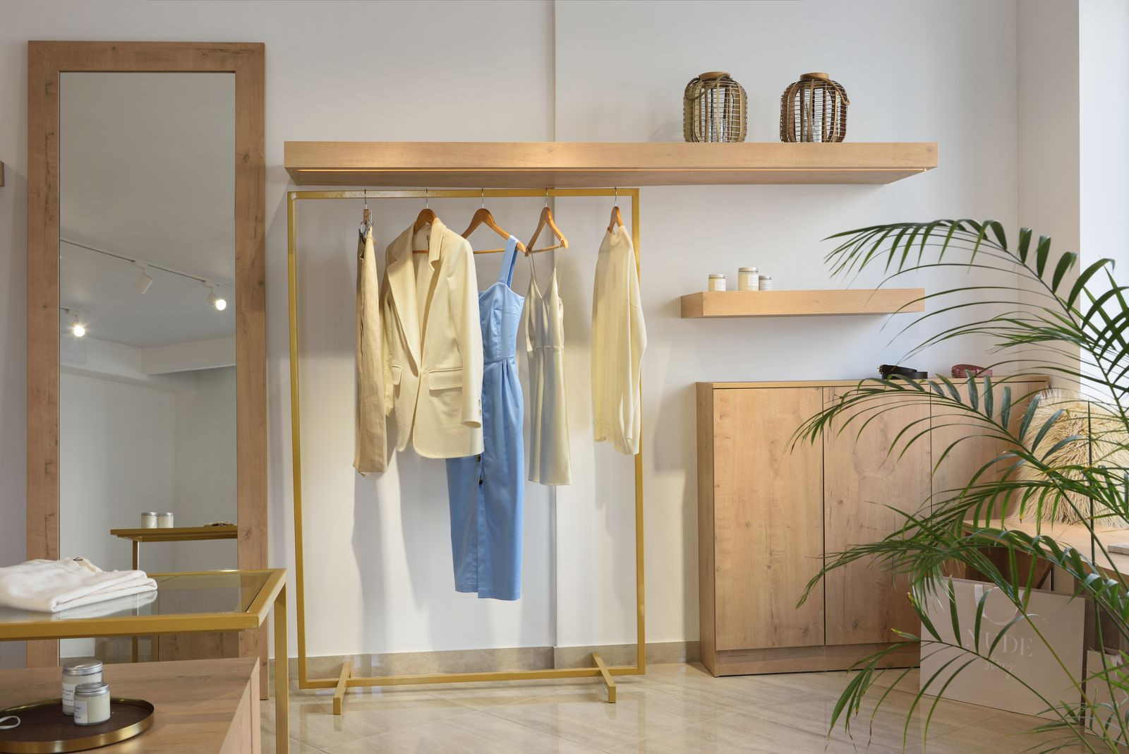 Обложка проекта: Магазин одежды «Nude Story»