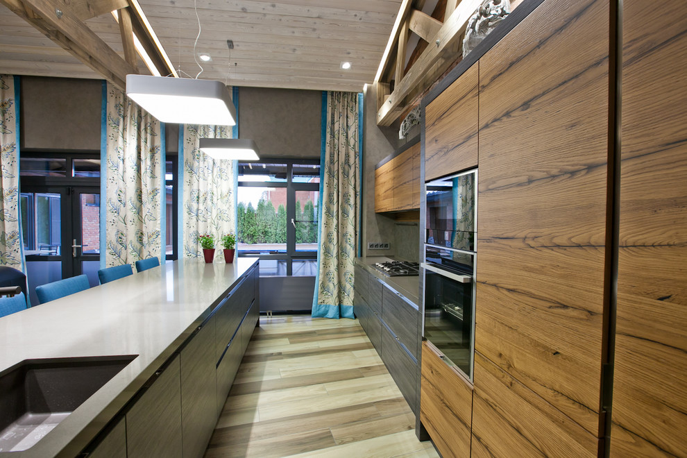 ФЬЮЖИН И ЭКЛЕКТИКА