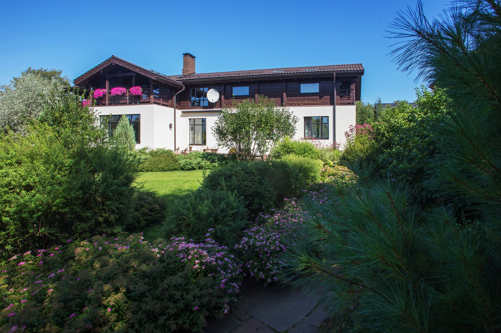 Garden of Elena Astashkina in Moscow Region