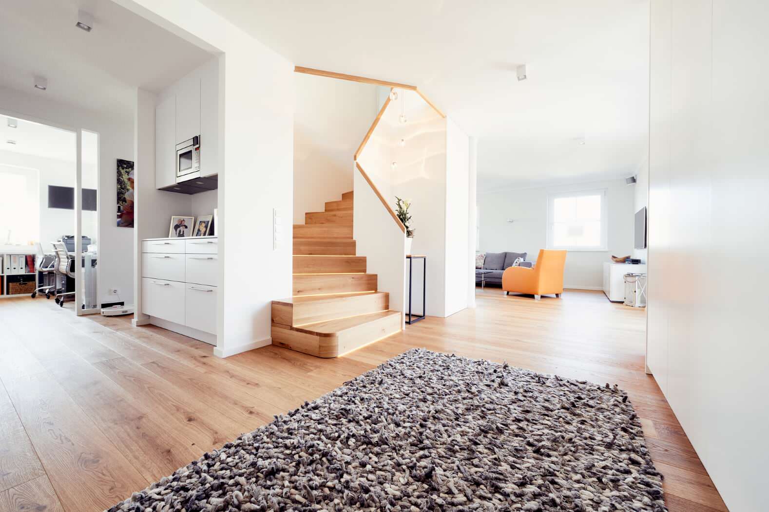 Лестница из натурального дуба