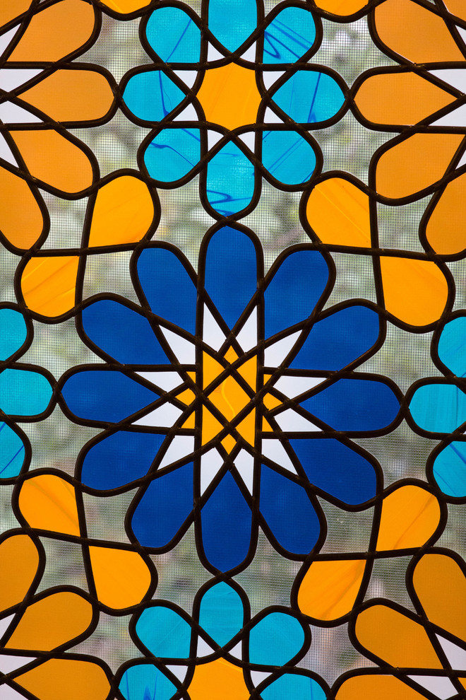 Из дальних странствий возвратясь...