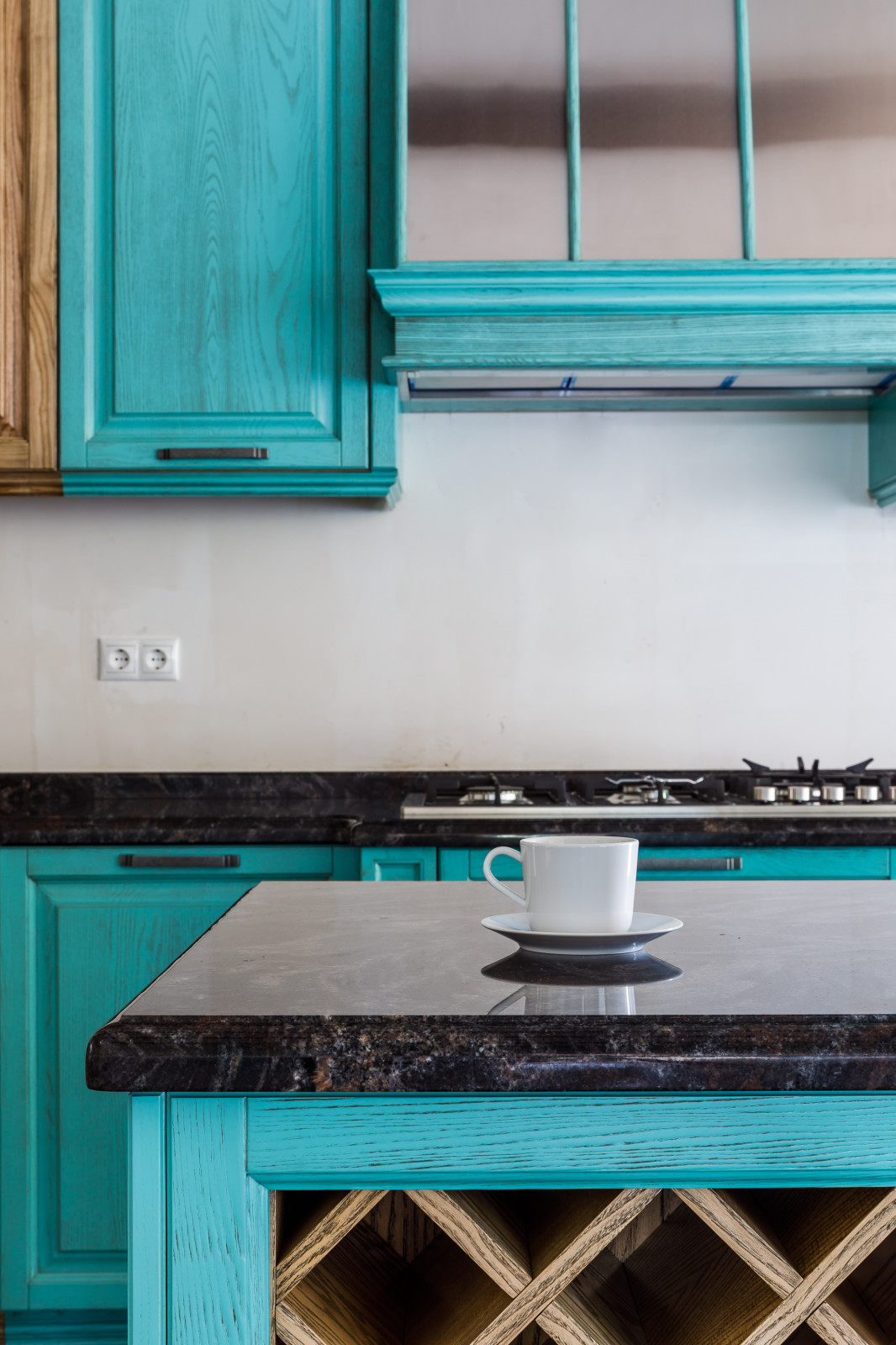 Кухня в бирюзовых оттенках