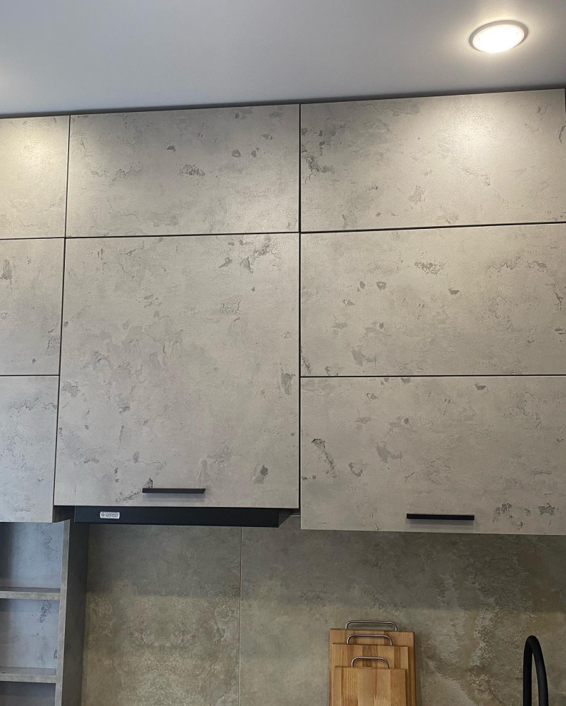 EAF42B9E-D649-442B-82B3-6DEEC0AFB3ED