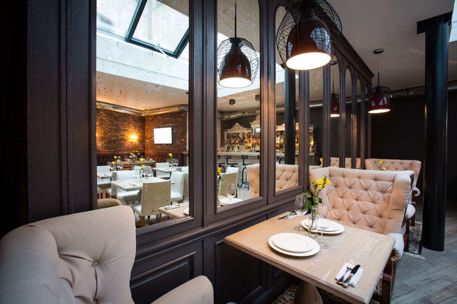 Обложка проекта: Ресторан и бар Cheers! Рига, Латвия