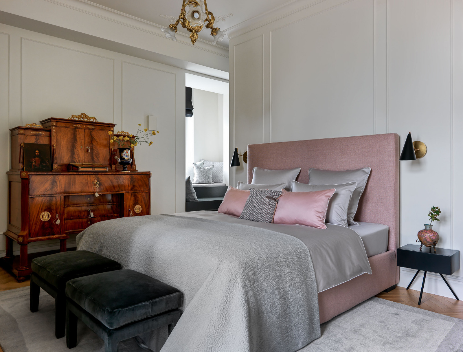 Apartment on Kotelnicheskaya