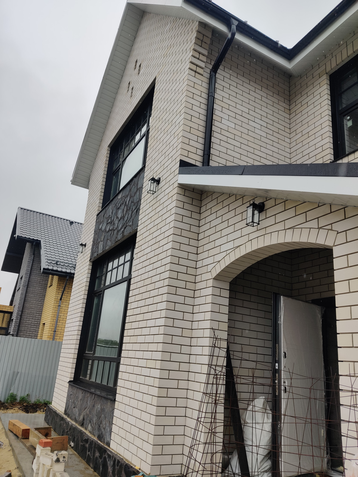 Обложка проекта: white wstandart