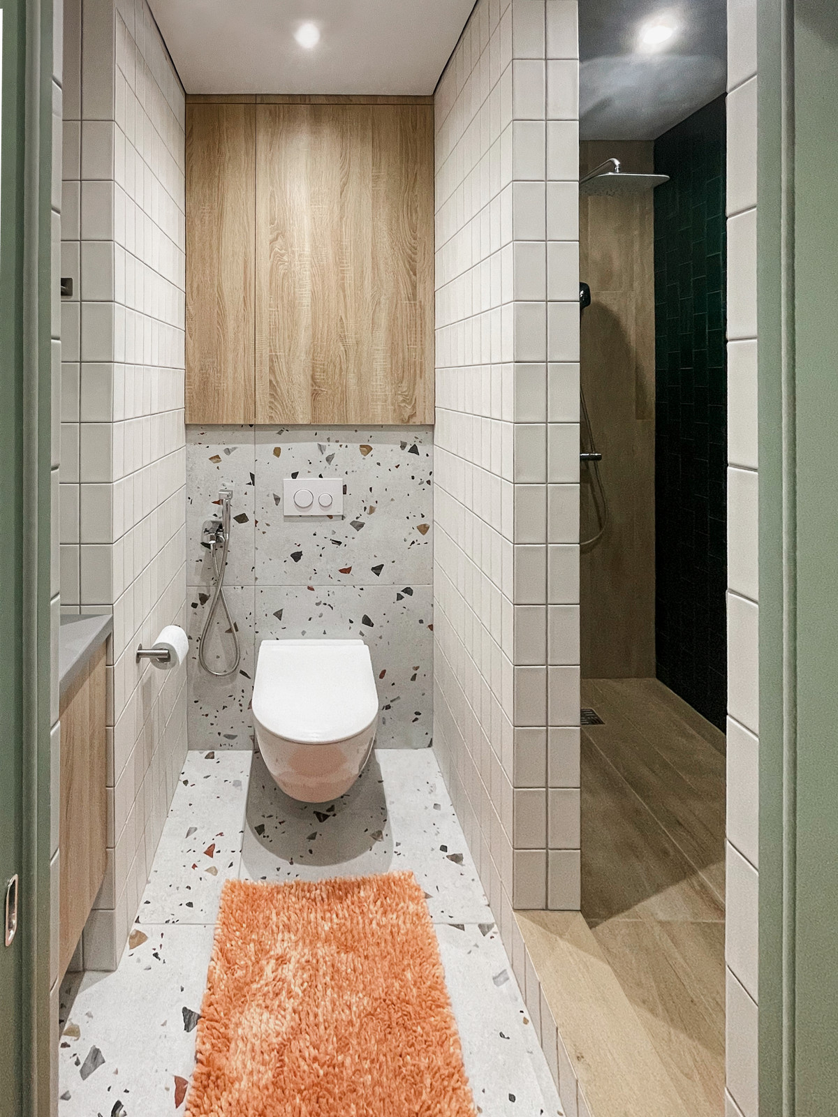 Шкатулка с изумрудами