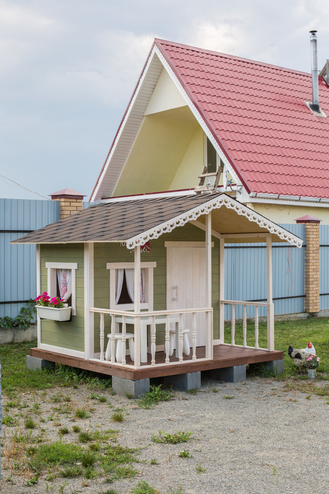 Индивидуальный жилой дом площадью 173 кв.м. с баней на участке