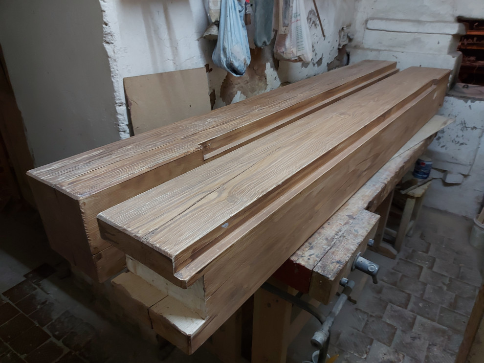 кровать из крупного бруса