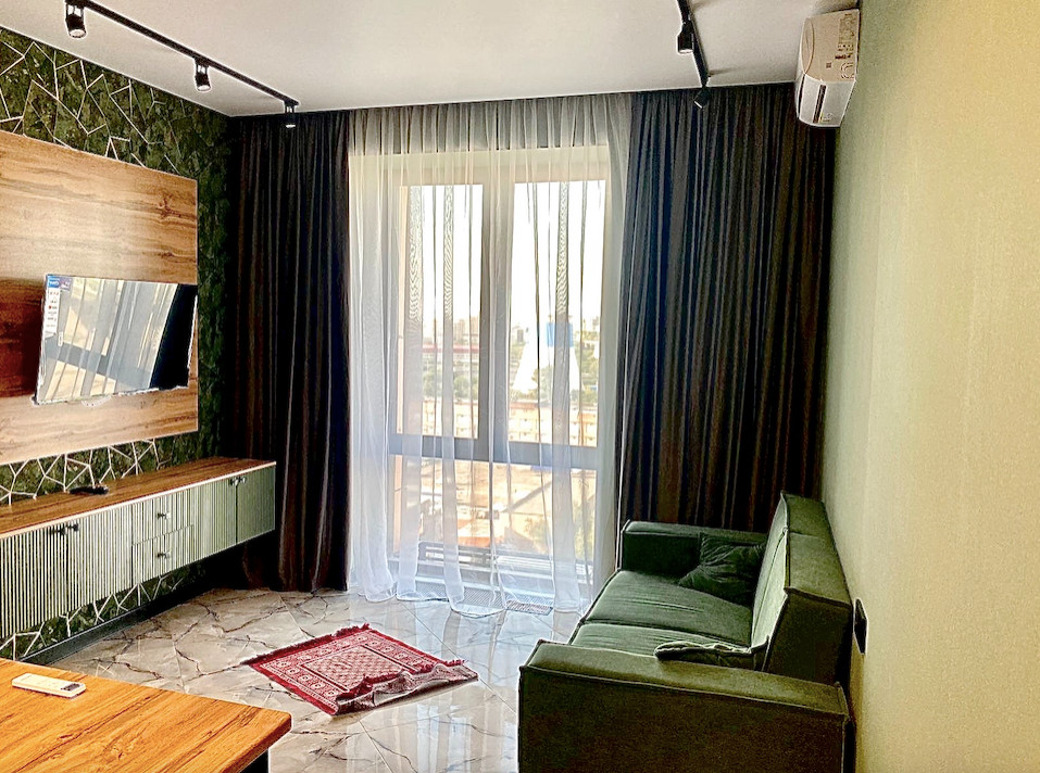 Обложка проекта: Апартаменты на Нижегородской