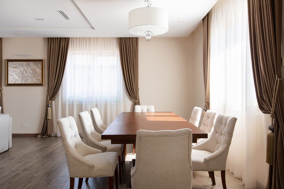 Обложка проекта: Bright neoclassical house