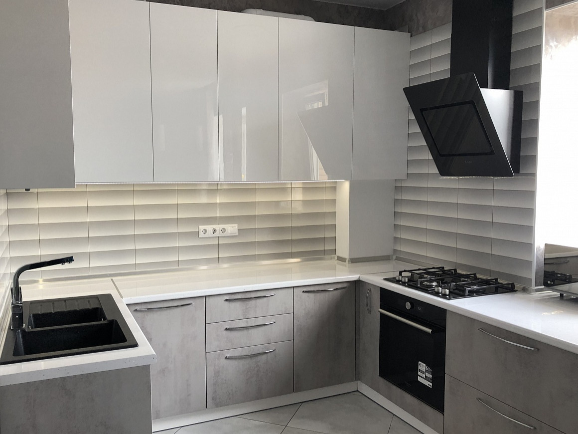 Обложка проекта: Современная кухня