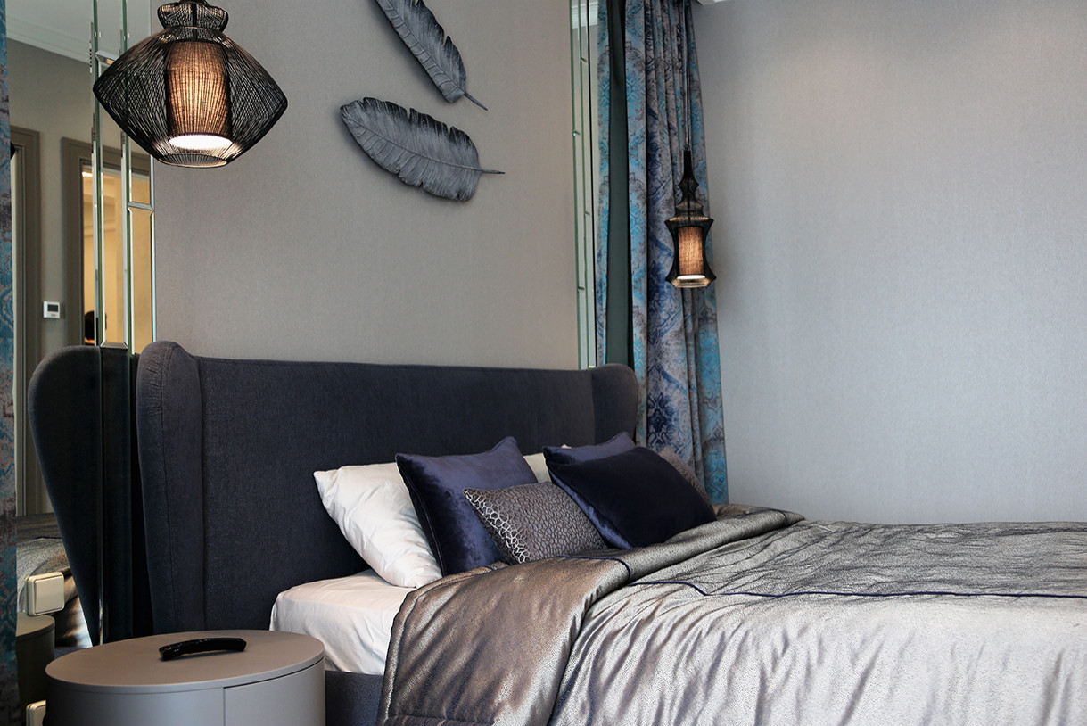 Сталинка на набережной