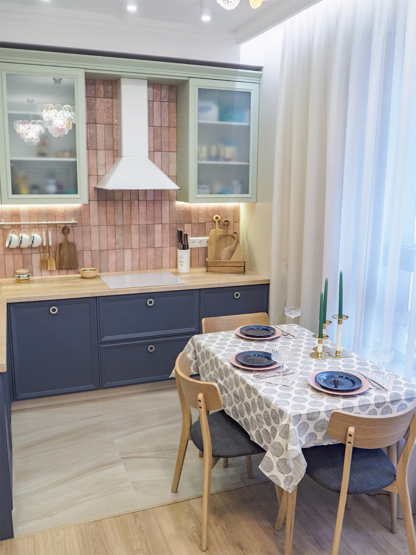 Солнечный остров, ЖК Кристал, Водный стадион