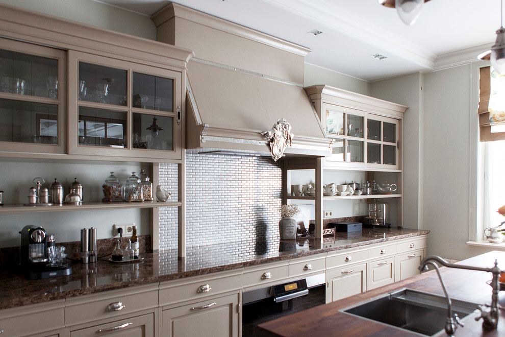 В гостях: Жемчужные тона и балерины в московской квартире