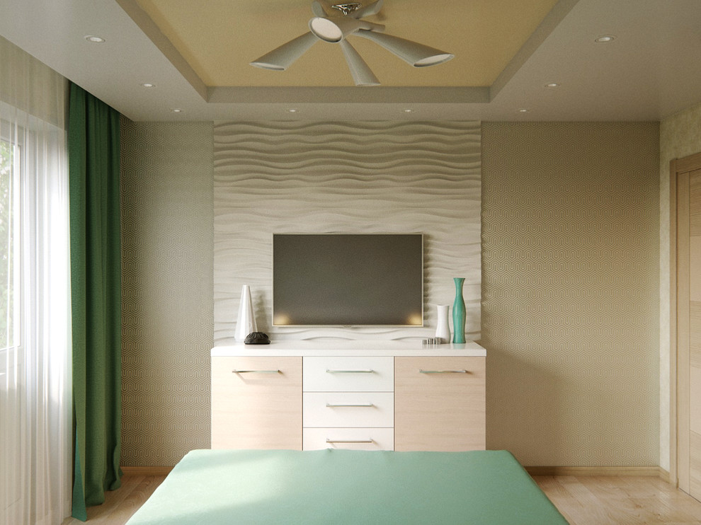 На своей волне.