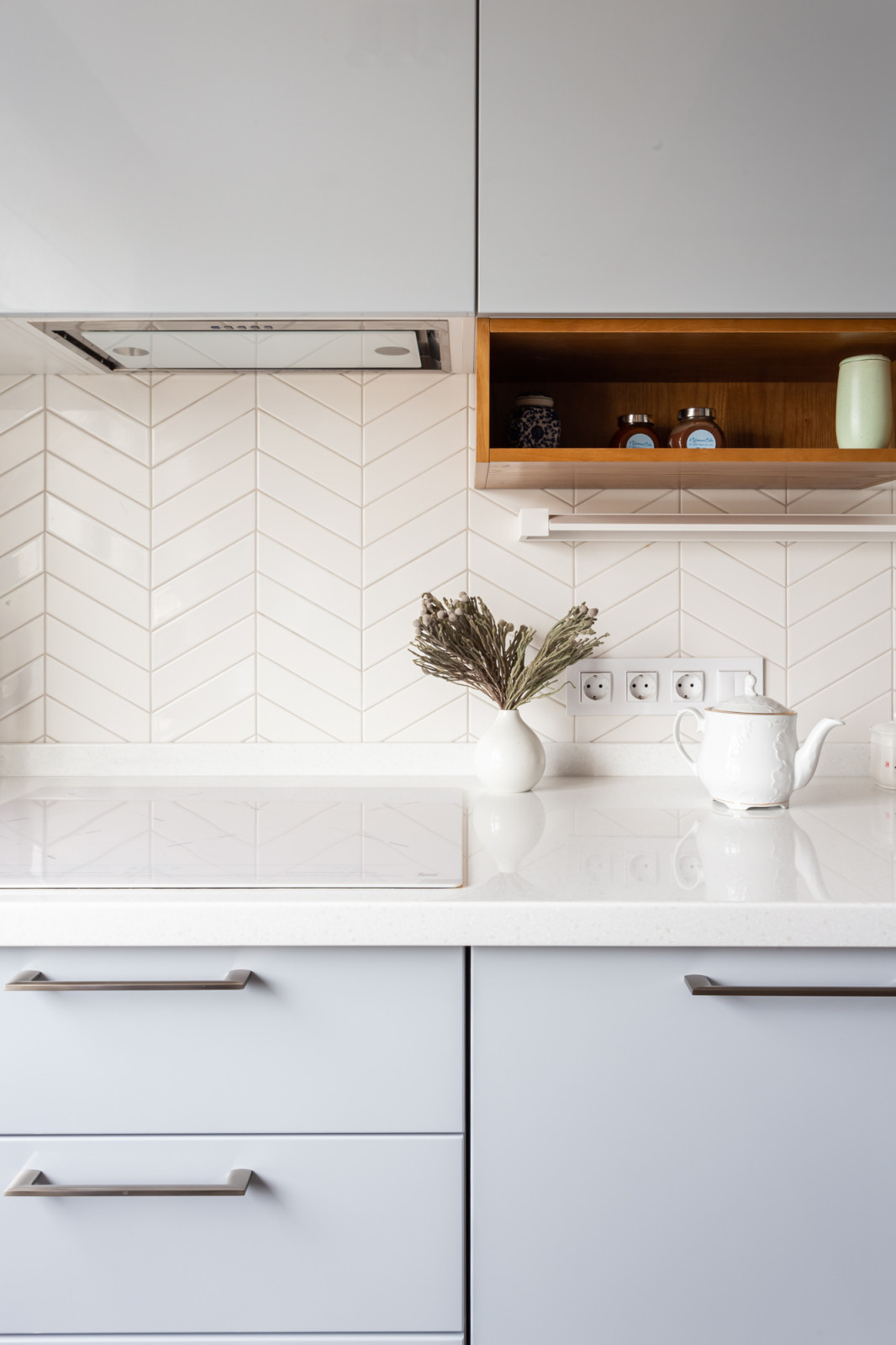 Белая кухня!