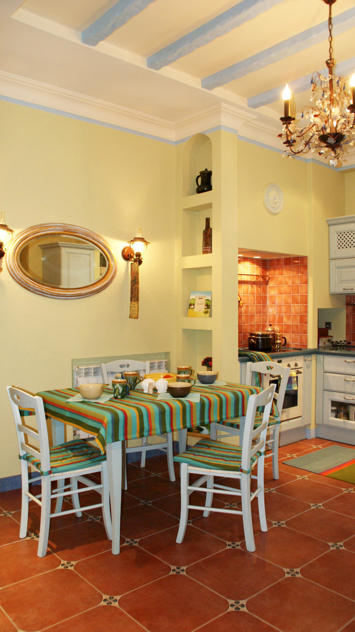 Кухня-столовая