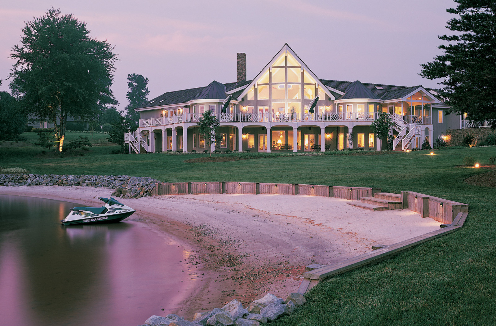 LINDAL CEDAR HOMES Russia