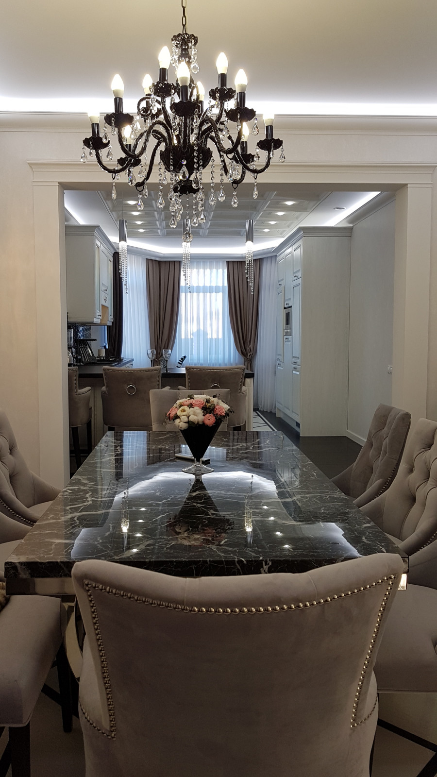 Замок снежной королевой