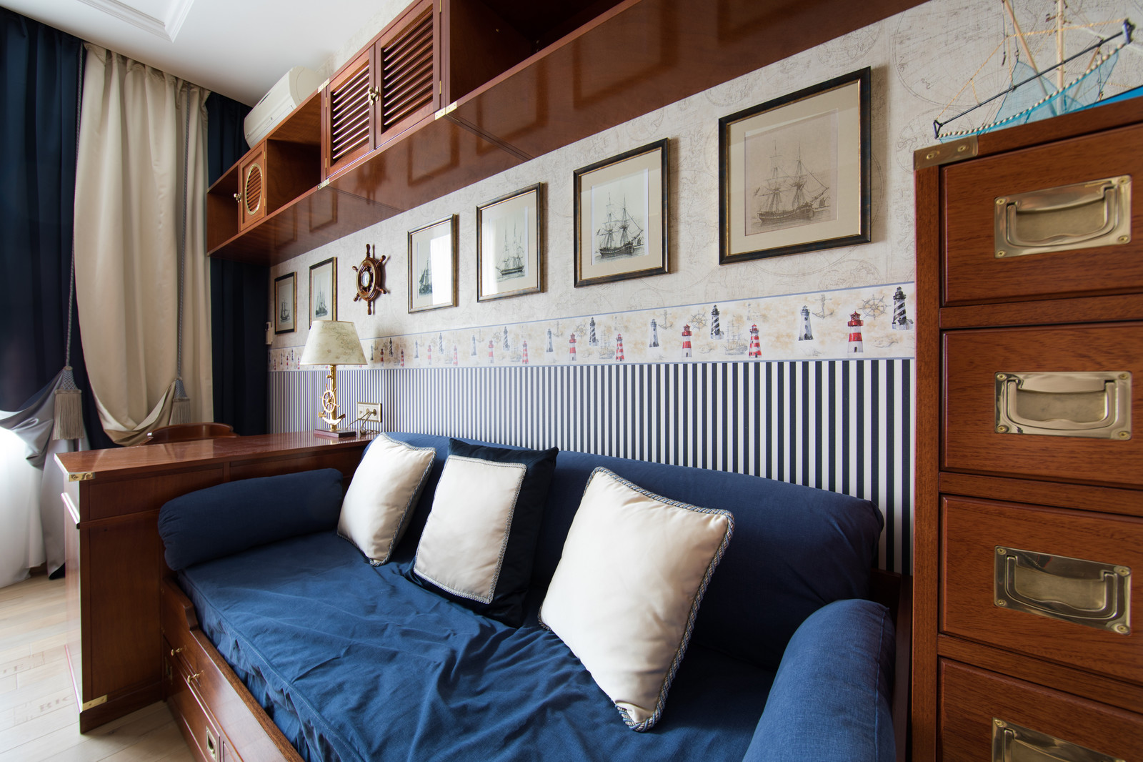 Квартира в классическом стиле на улице Рубинштейна