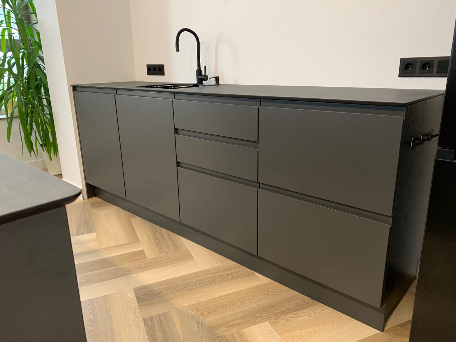 Столешницы из Компакт-Пластика