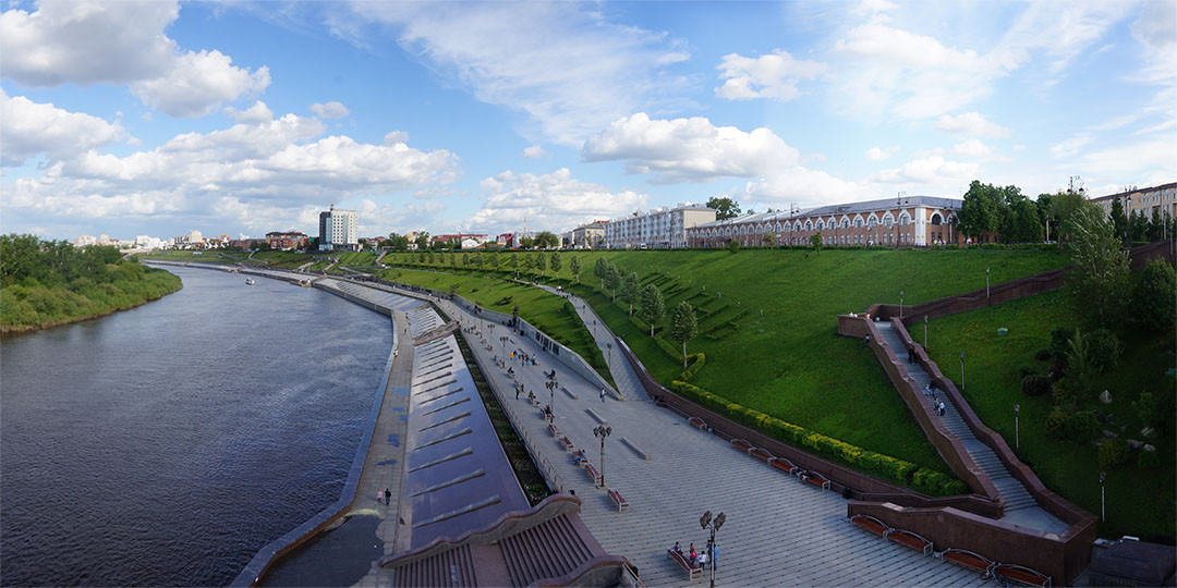Обложка проекта: Набережная реки Туры