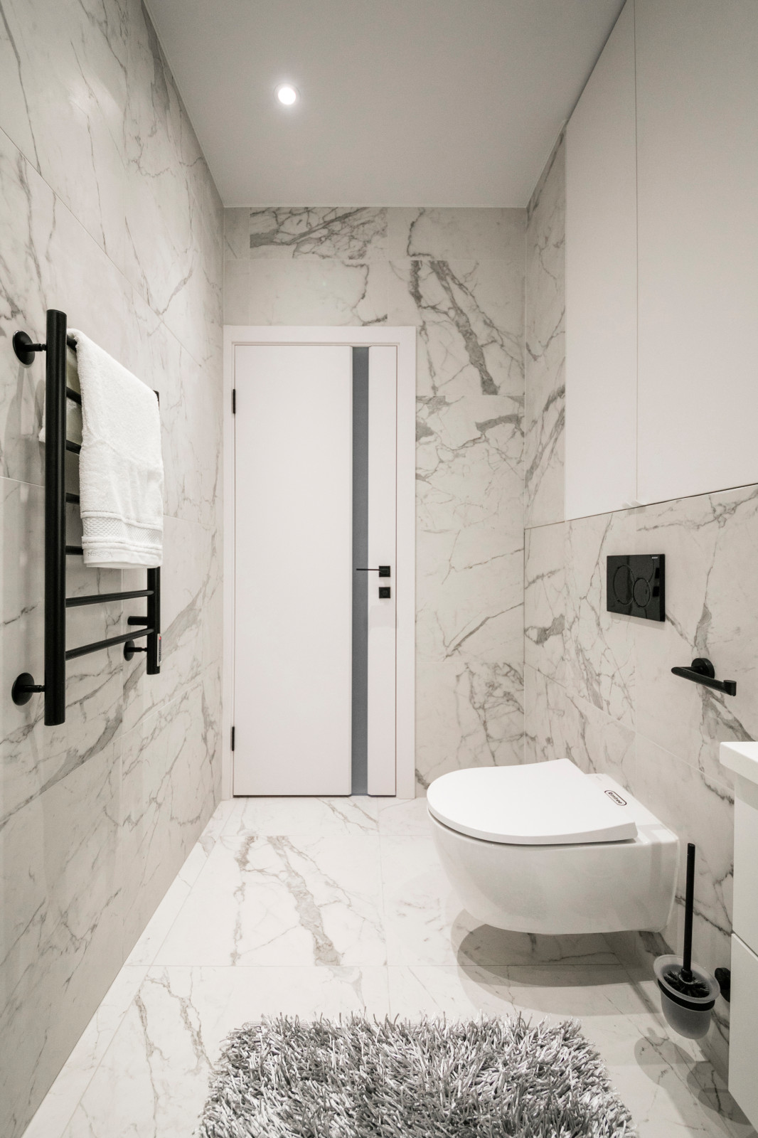 Однокомнатная квартира для молодой девушки. Ижевск, ЖК "Облака", 44 кв.м.