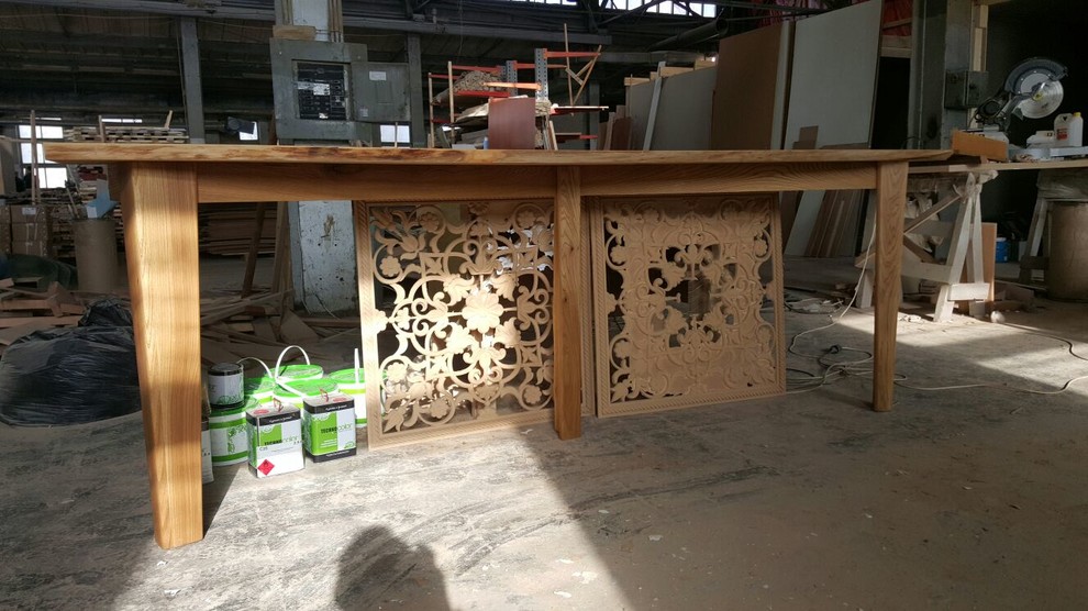 Столы , консоли и изголовья кроватей из Слэбов