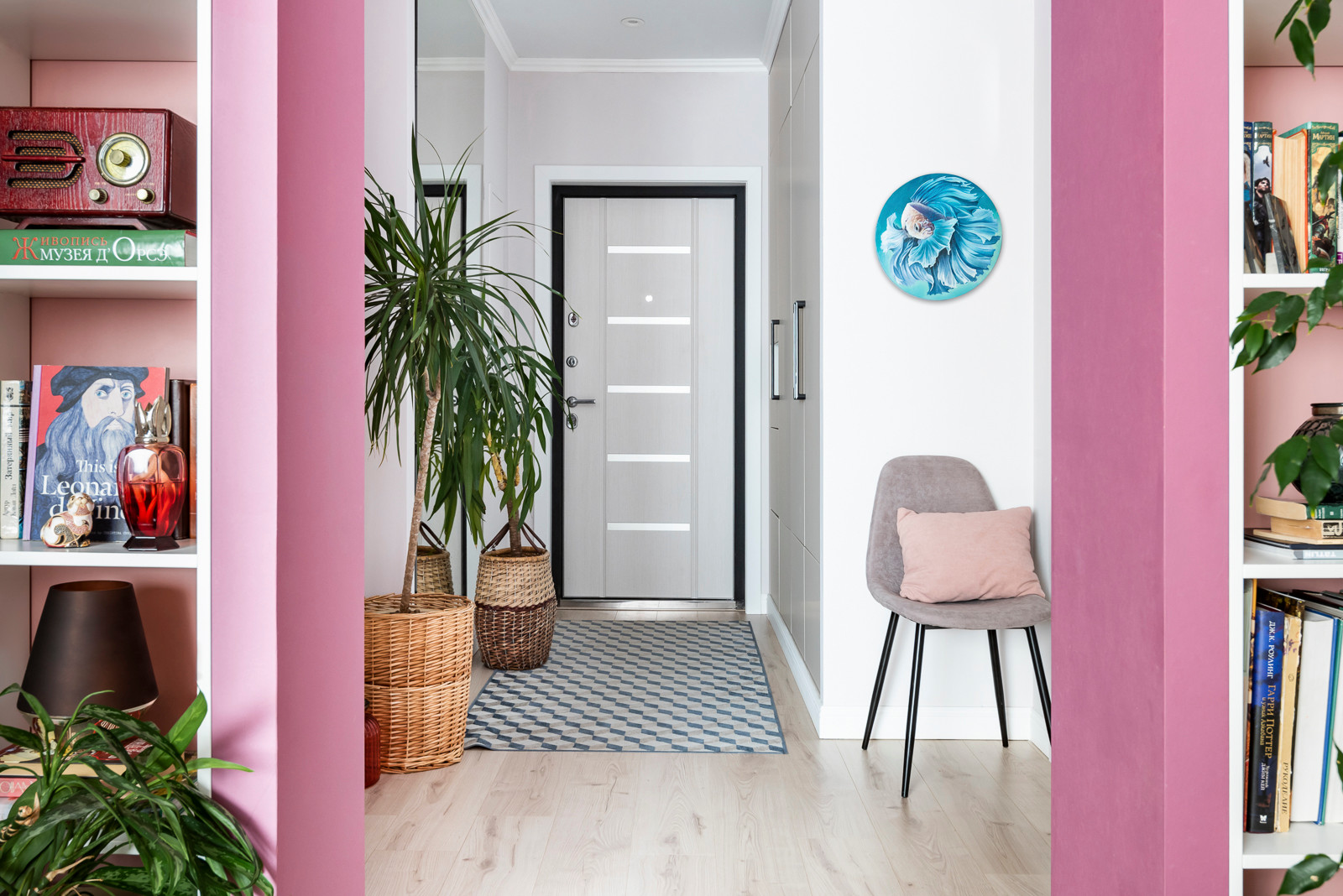 В гостях: Нескучная квартира в Челябинске для семьи дизайнера