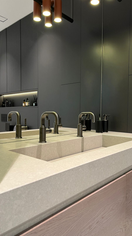 Фотосессия  - двери, мебель и перегородки в московской квартире