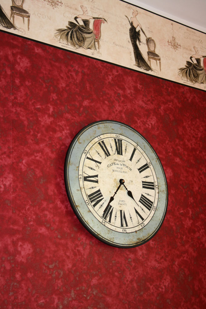 Спальня в бордо