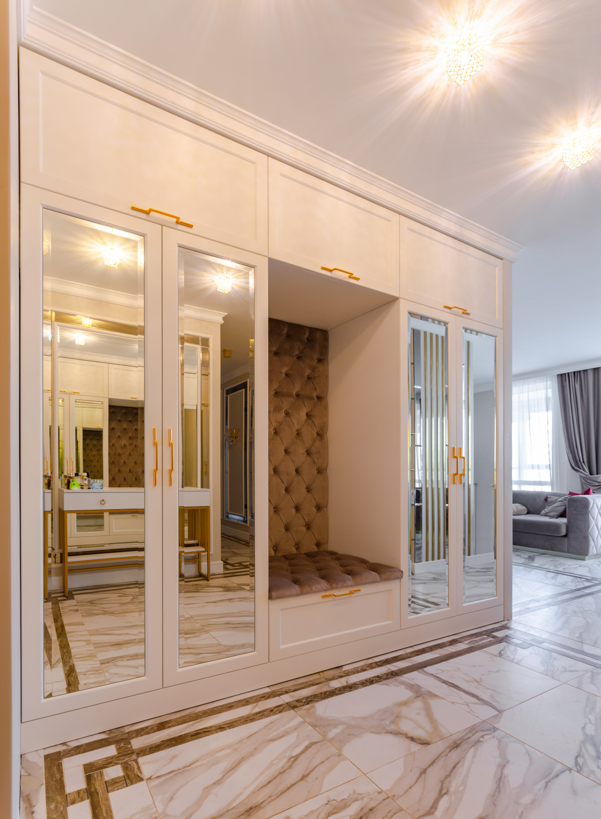 Дальневосточный, 12-2