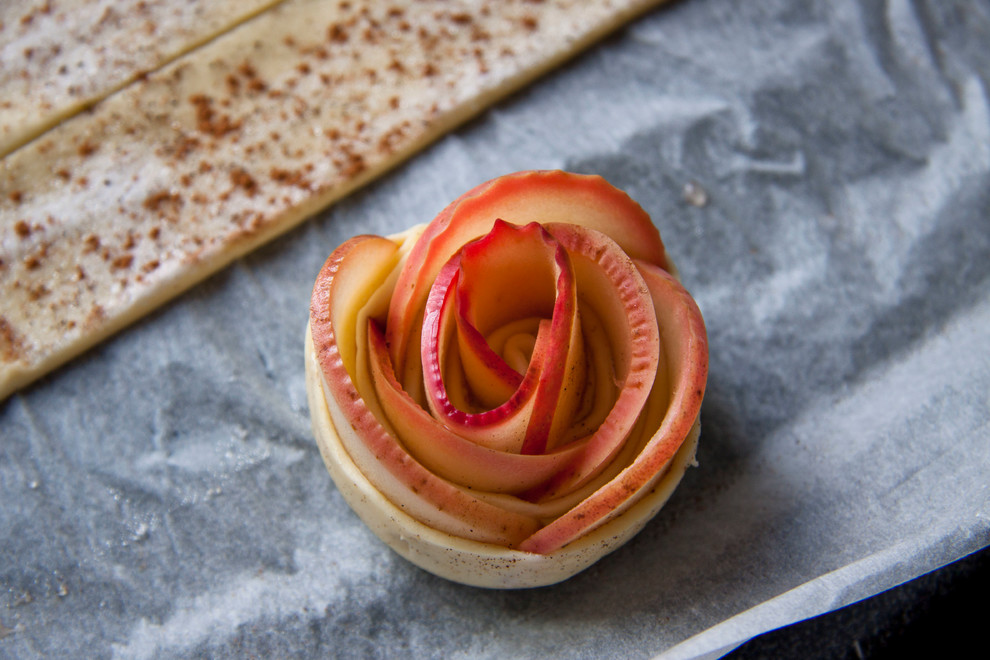 DIY: Розочки из соленых и сладких ингредиентов