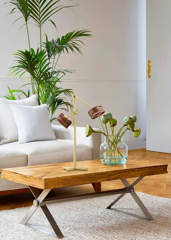 Обложка проекта: Настольные лампы в интерьере