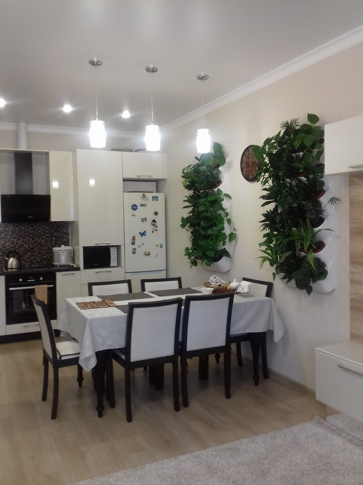 Обложка проекта: Квартира с зелеными акцентами