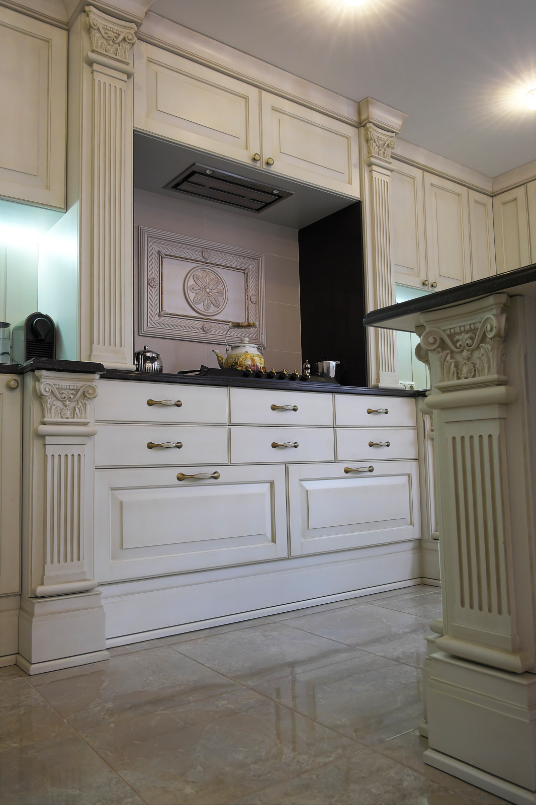 Элитная кухня для загородного дома