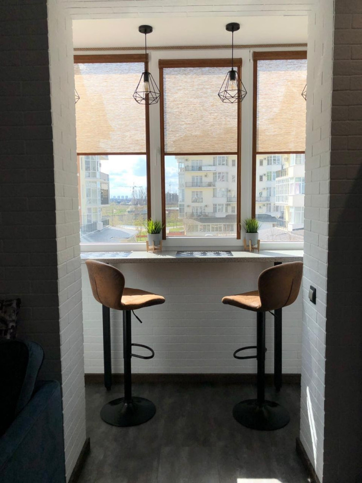 Обложка проекта: Кухня эмаль и пластик, каменная столешница на кухне и на балконе