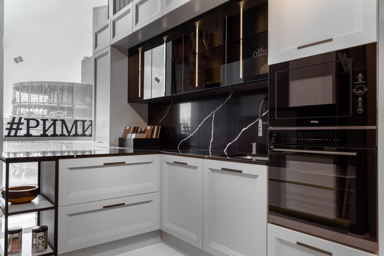 Кухня. Рими Мебель Холл. Vicostone Nero Marquina