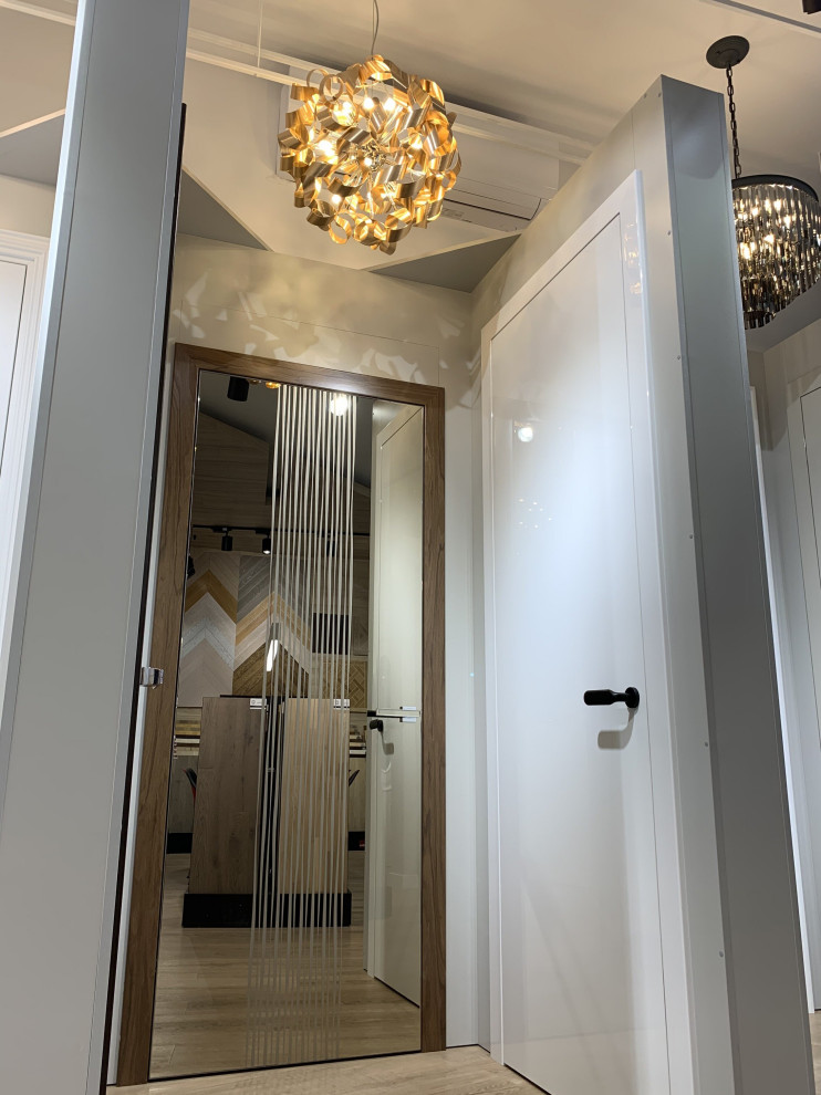 Салон дверей FELLINI