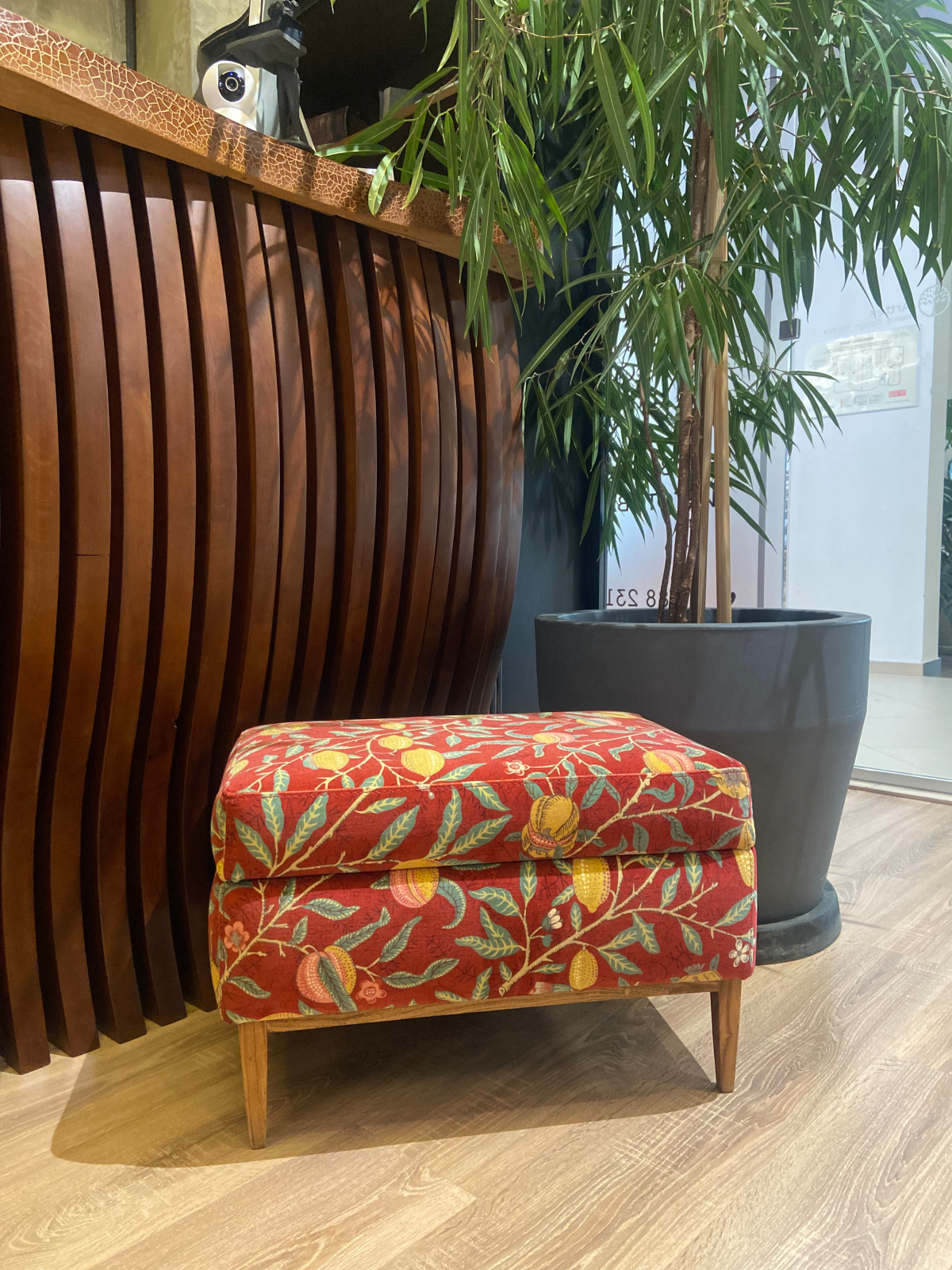 Обложка проекта: Пуф