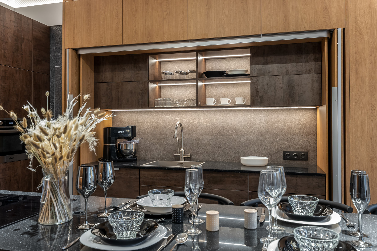 Обложка проекта: "Квартирный вопрос"