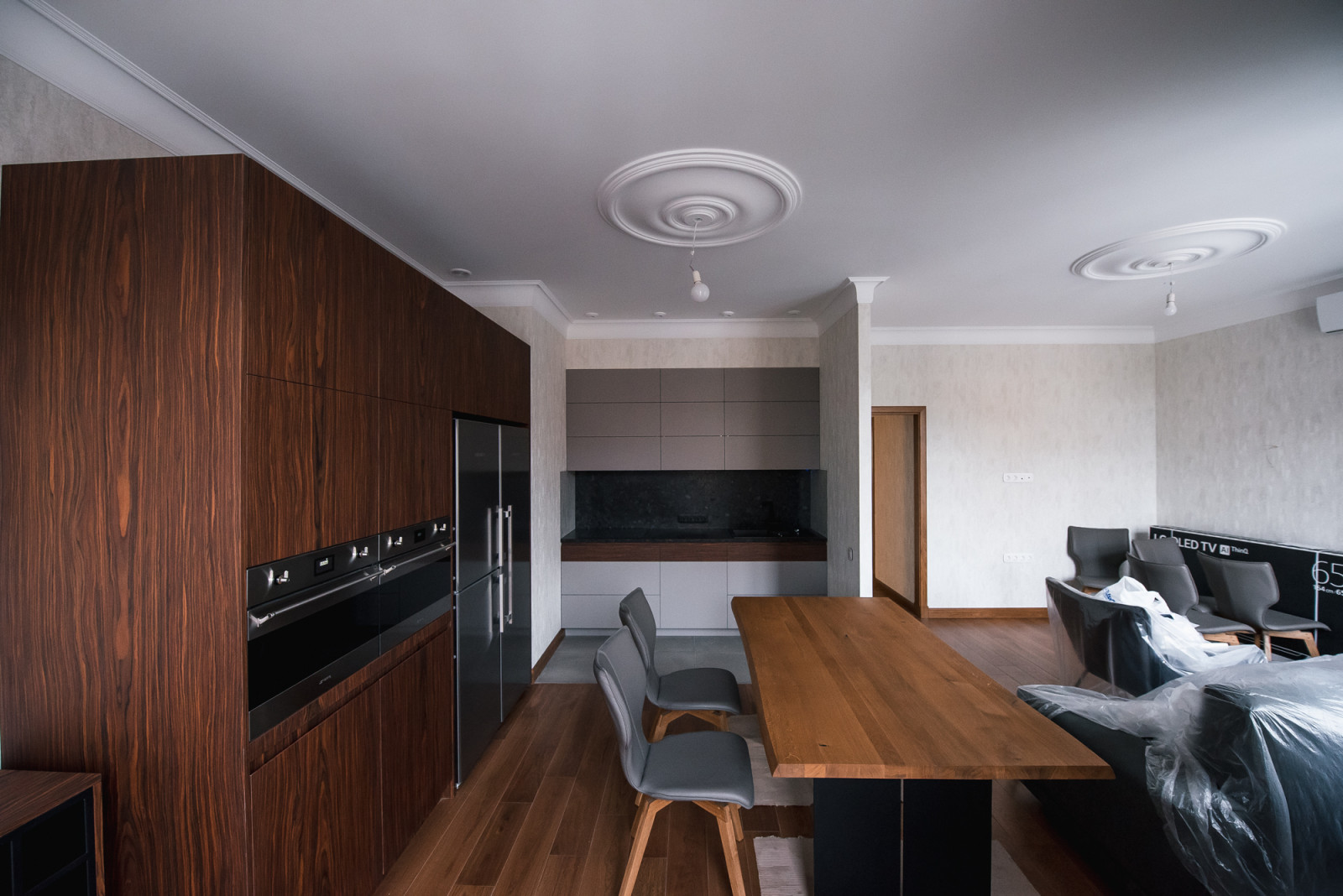 Трехкомнатная квартира «под ключ» с нуля по дизайн-проекту.Дизайнер Виктория Бар