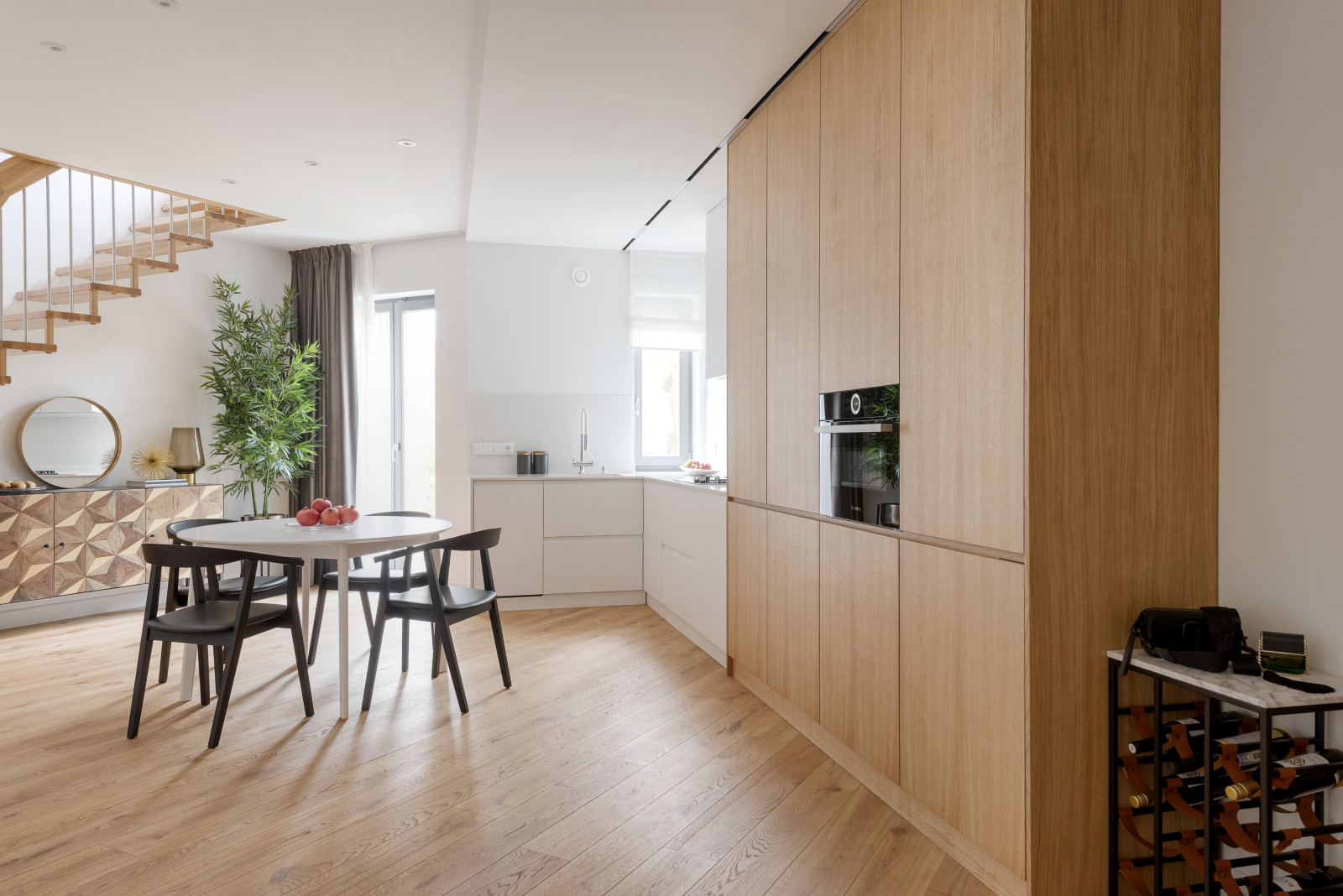 кухня-столовая