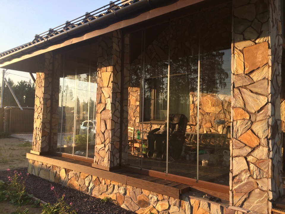 Безрамное остекление террасы (Сертолово)