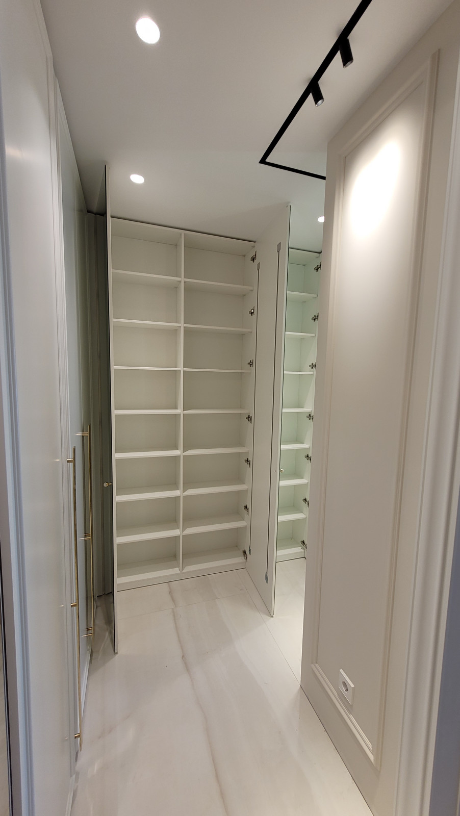 Меблировка квартиры в ЖК "Сады Пекина"