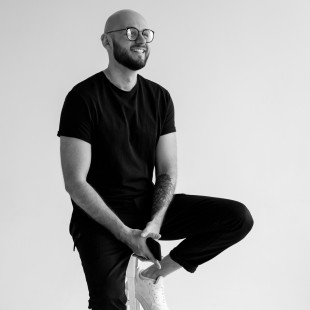 Василий Хомутов