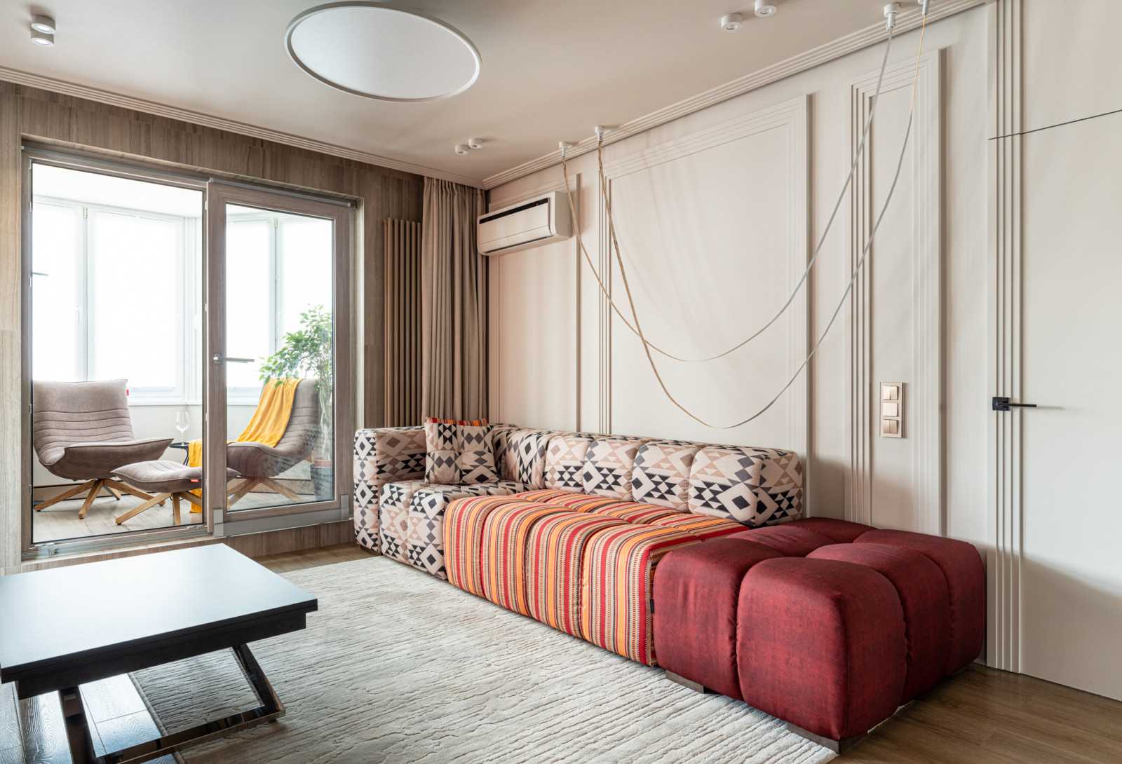 "Квартирный вопрос", Гостиная