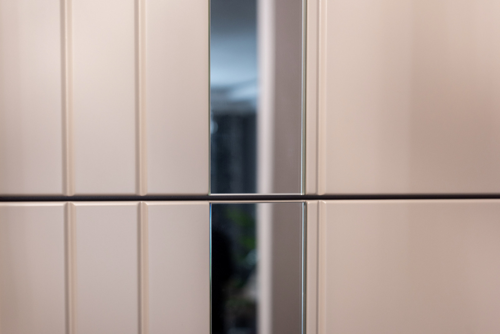 Шкаф в прихожую