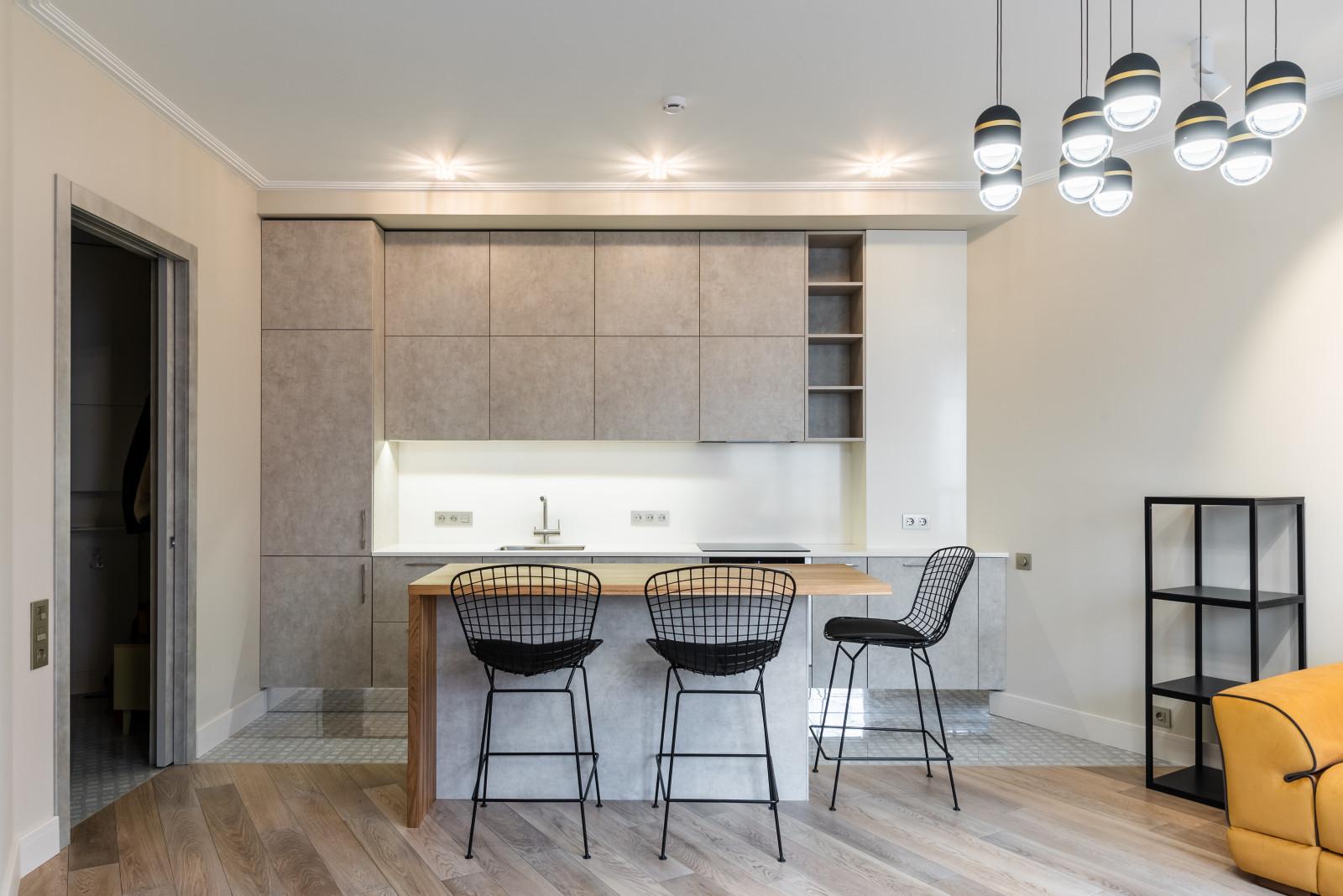 Небольшая квартира на Петроградке